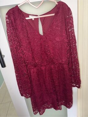 Maurices Burgundy Lace Romper Long Sleeve V Neck Women’s Size M